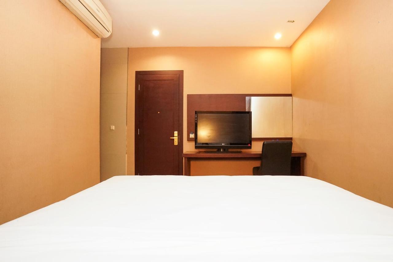 Homestay 3 Surabaya Kültér fotó